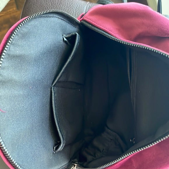 🛍️ 3 for $12 MUDD small mini backpack. Soft velvet..very cute! - Picture 6 of 12